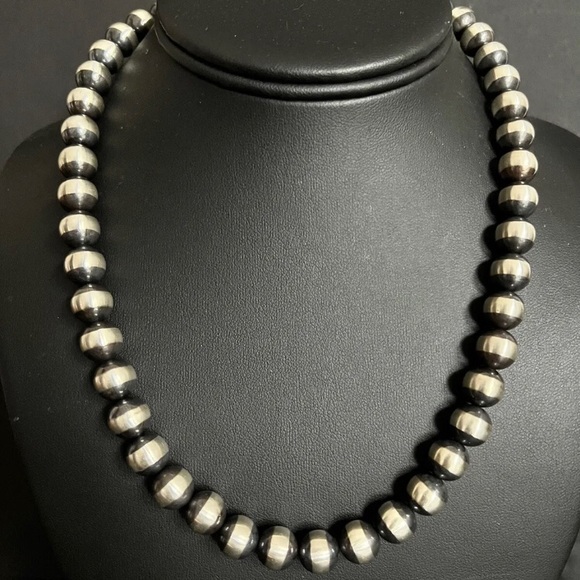 Sterling Silver 10mm Pearls Bead 22 Inch